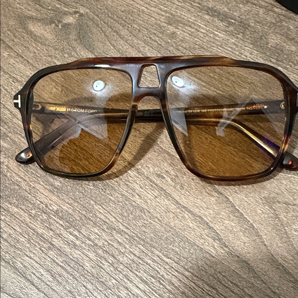 Tom Ford aviator Tortoiseshell Sunglasses with Amber Lenses